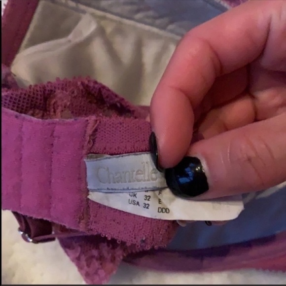 Chantelle Bra - Picture 5 of 6